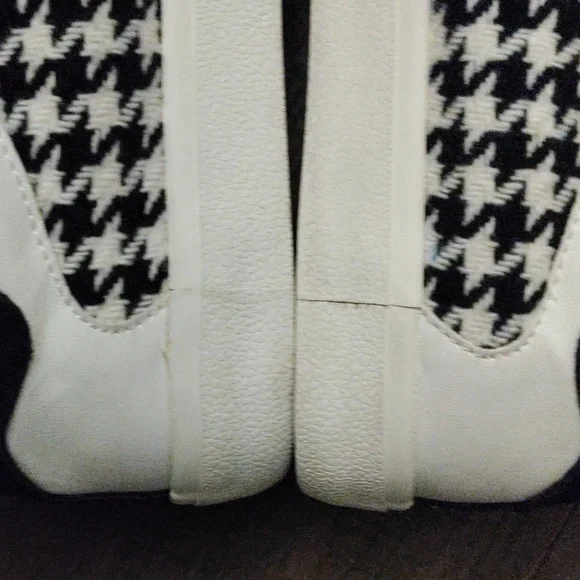 Vintage Havana "Blazing" Sneakers - Picture 8 of 14